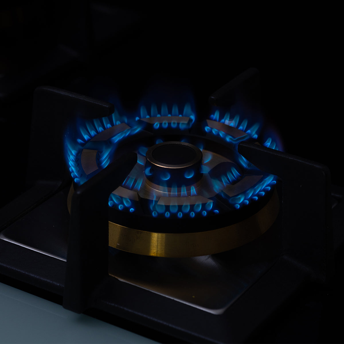 Pluton 3B - Black & White